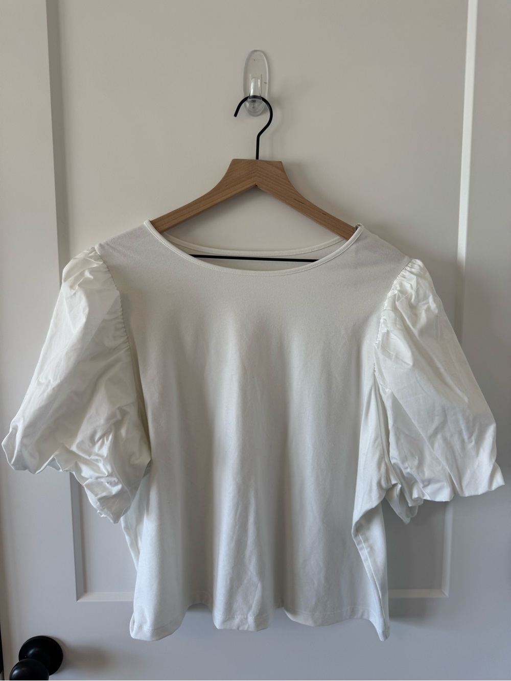 White Puff Sleeve Tee - Crew Neck Size XXL NWT